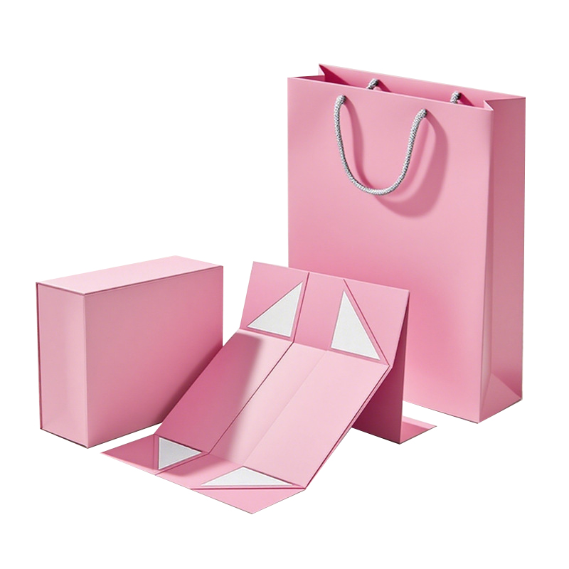 Argi skarelės dovanų dėžutė nėra iškilminga magija, kuri paverčia minkštus šalikus iš suvyniojimo į demonstravimą?